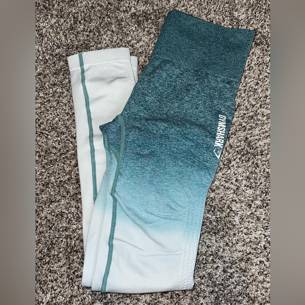 GYMSHARK LEGGINGS. SIZE XS. TEAL/BLUE. EXCELLENT CONDITION.